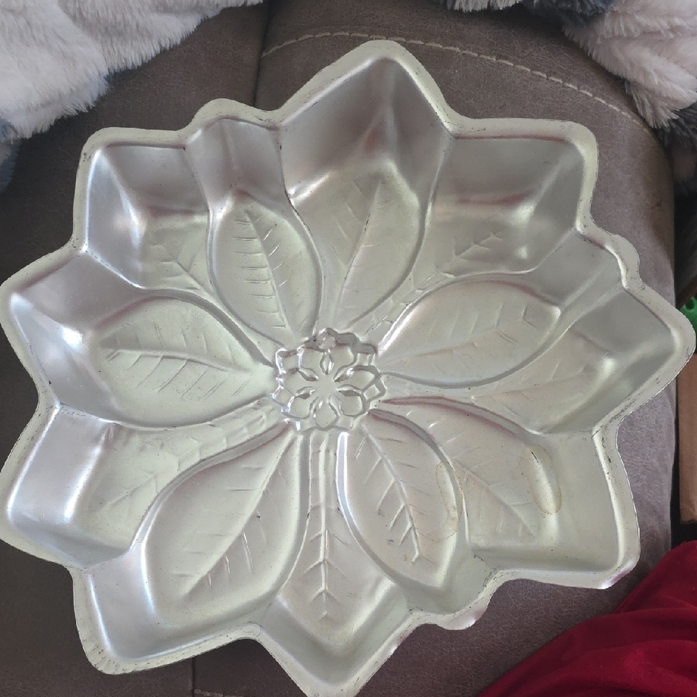Floral Leaf-Shaped Silver Serving Tray